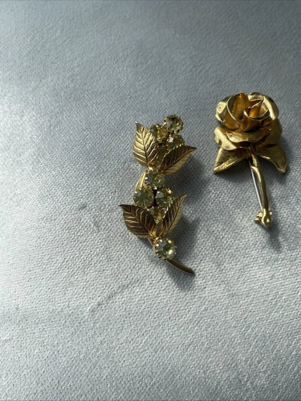 Vintage Brooch Set 3 - Picture 3 of 7
